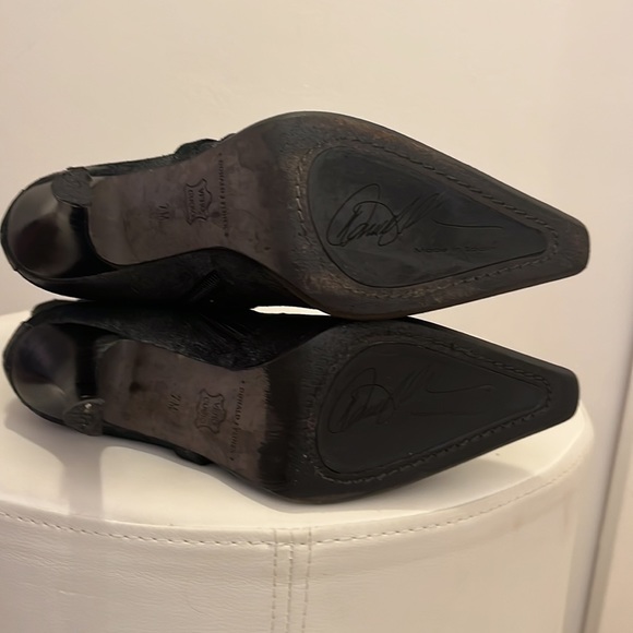 Donald Pliner boot - Picture 6 of 6